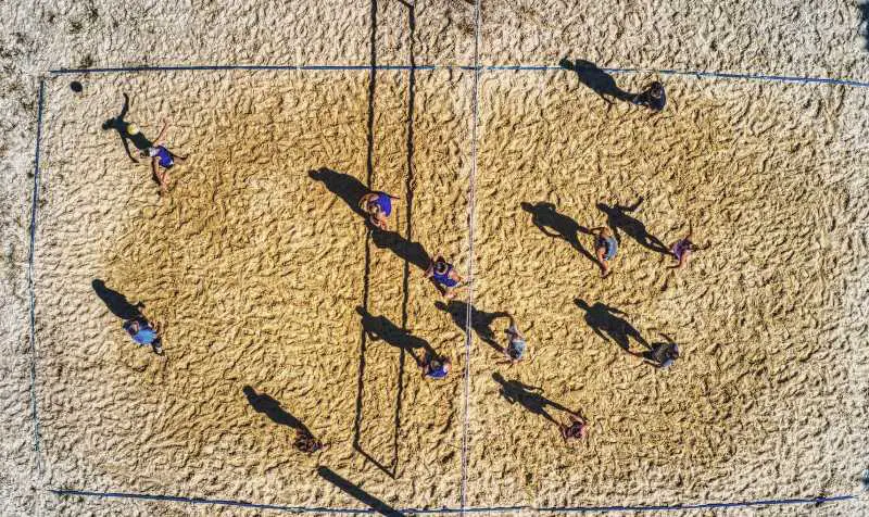 Why Beach Volleyball is So Popular..