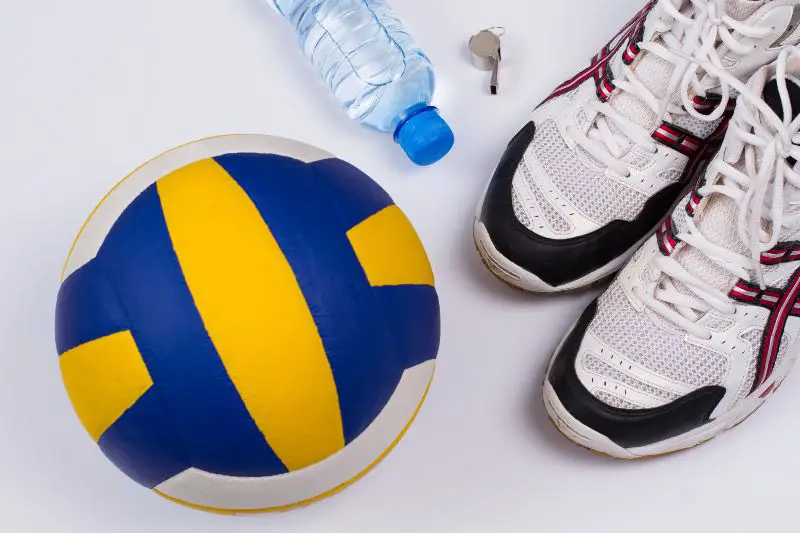 How Should Volleyball Shoes Fit